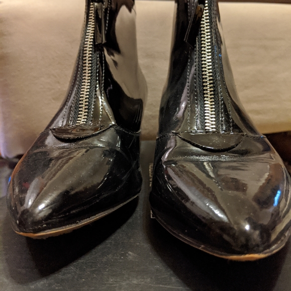 French Connection Black Robrey Booties - Sz. 8 - Picture 5 of 5